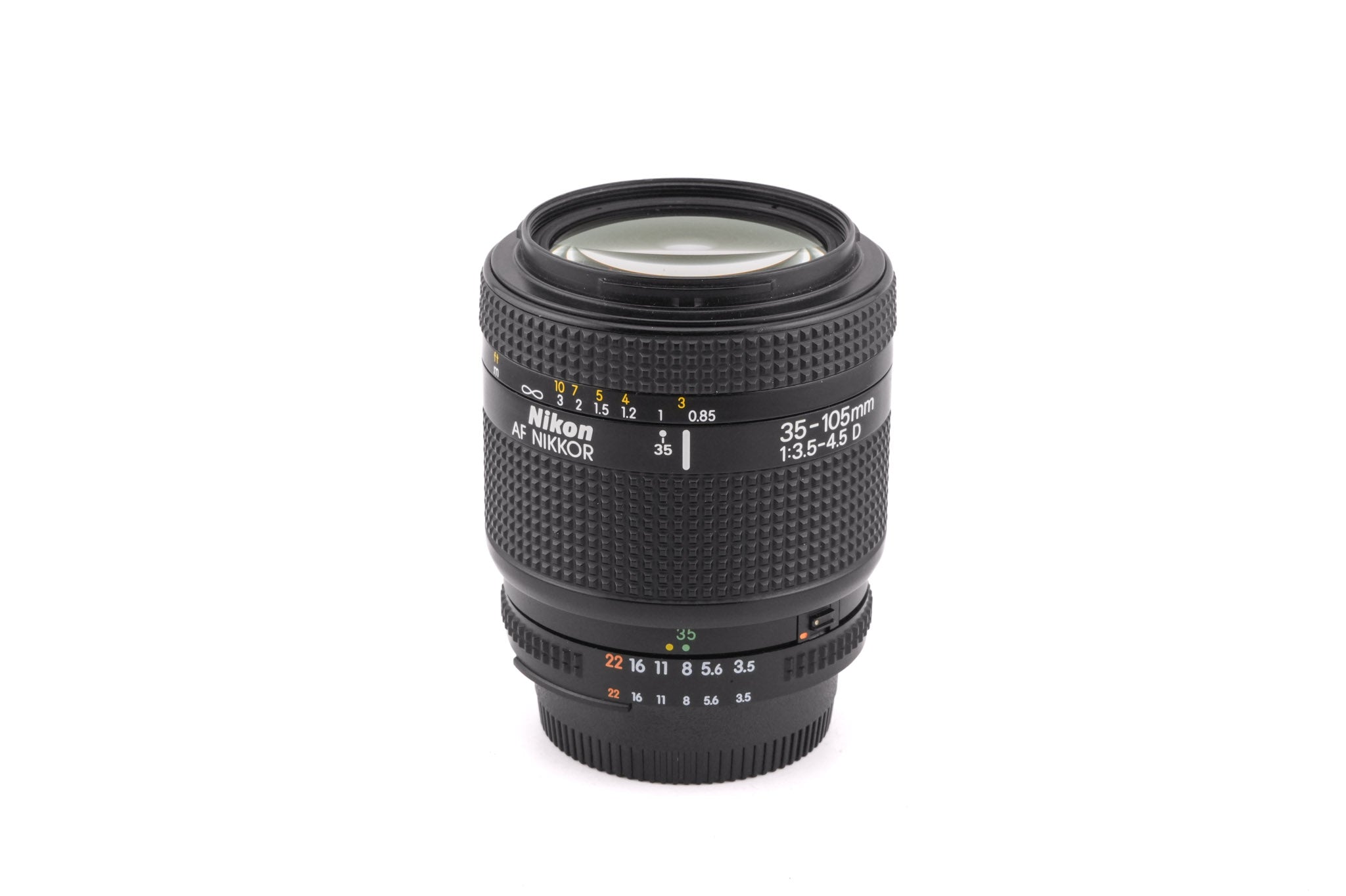 Nikon FG ＋ ZoomNikkor 35～105mm f3.5～4.5 Nikon 35-105mm f3.5-4.5 AF Nikkor D - Lens – Kamerastore