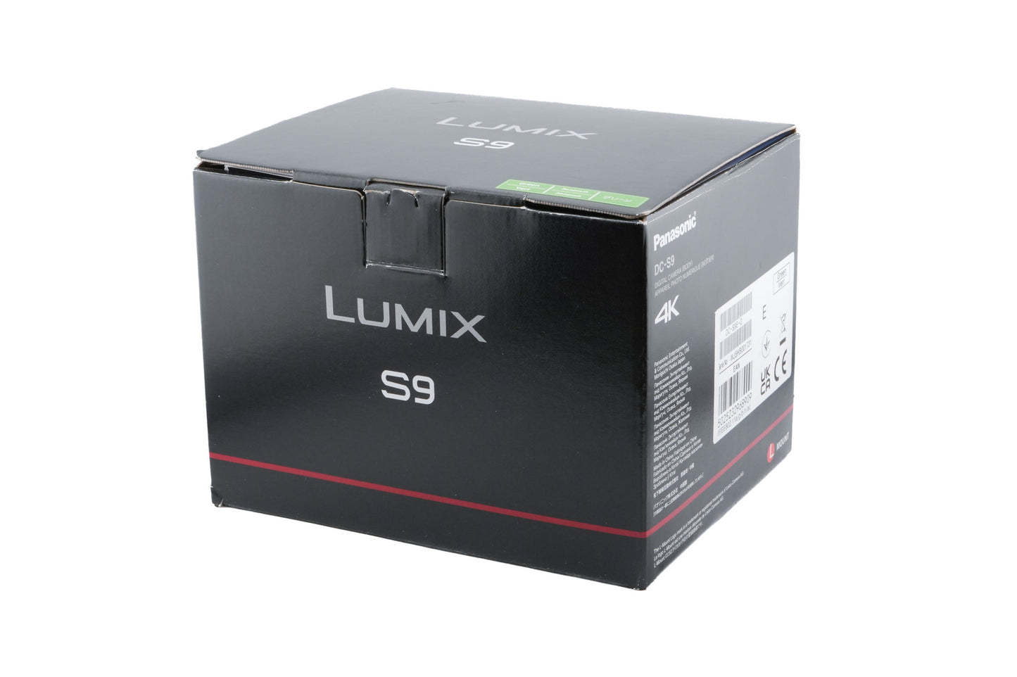 Panasonic Lumix DC-S9