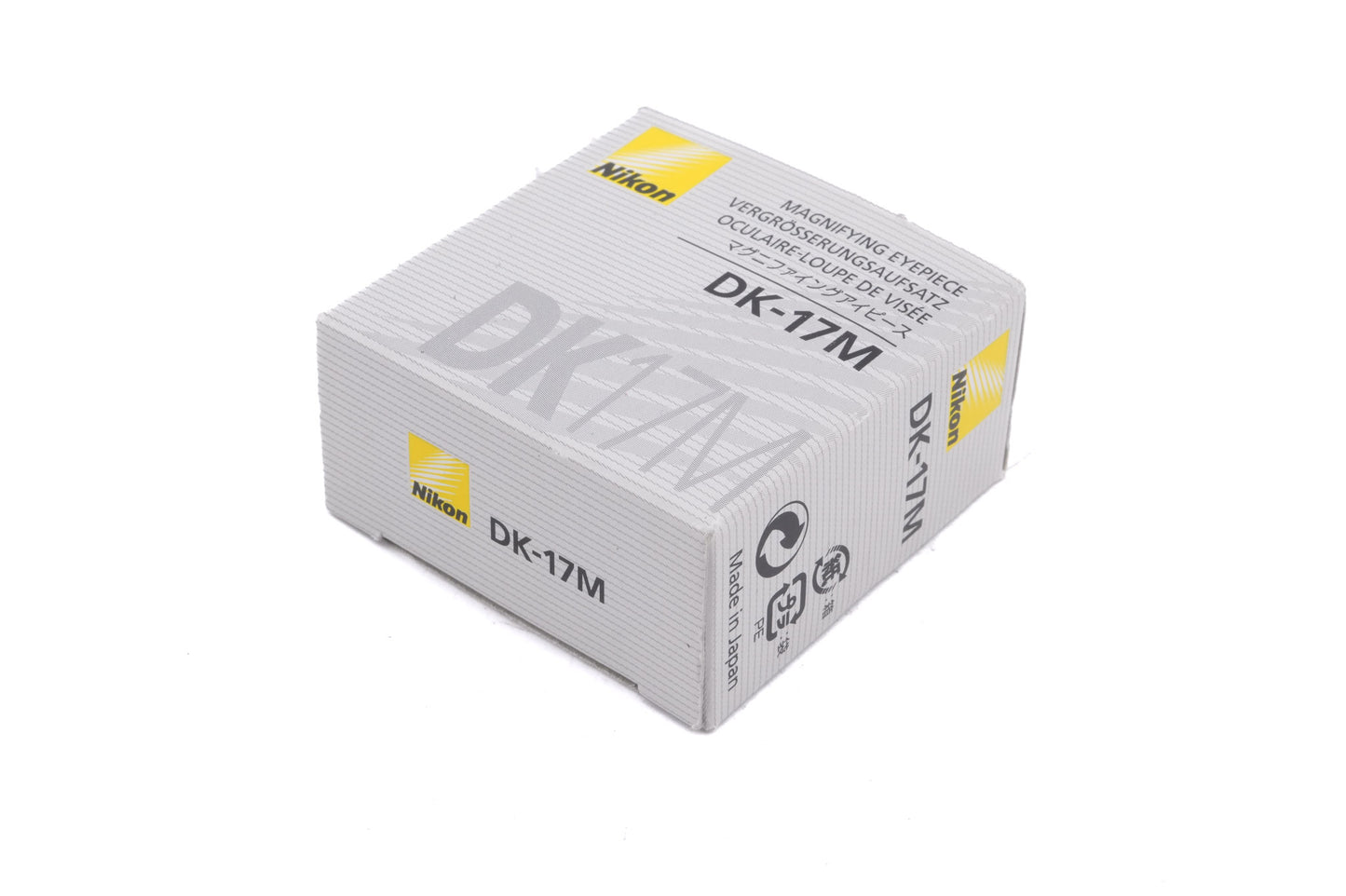 Nikon DK-17M 1.2x Magnifying Eyepiece