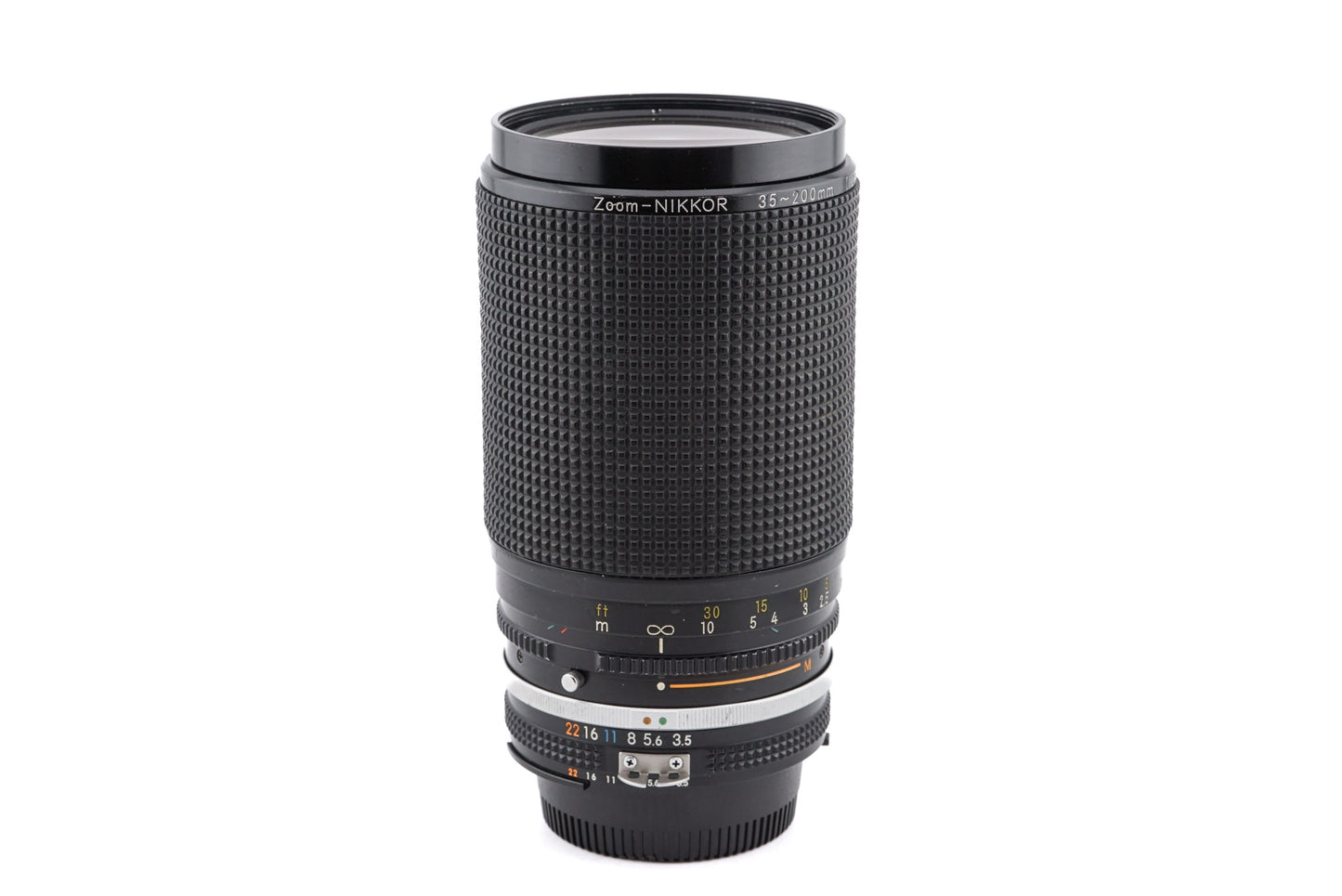 Nikon 35-200mm f3.5-4.5 AI-S - Lens