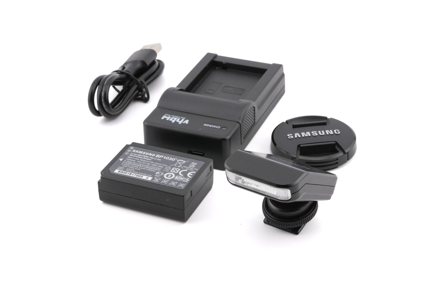 Samsung NX1000 + 20-50mm f3.5-5.6 II ED i-Function