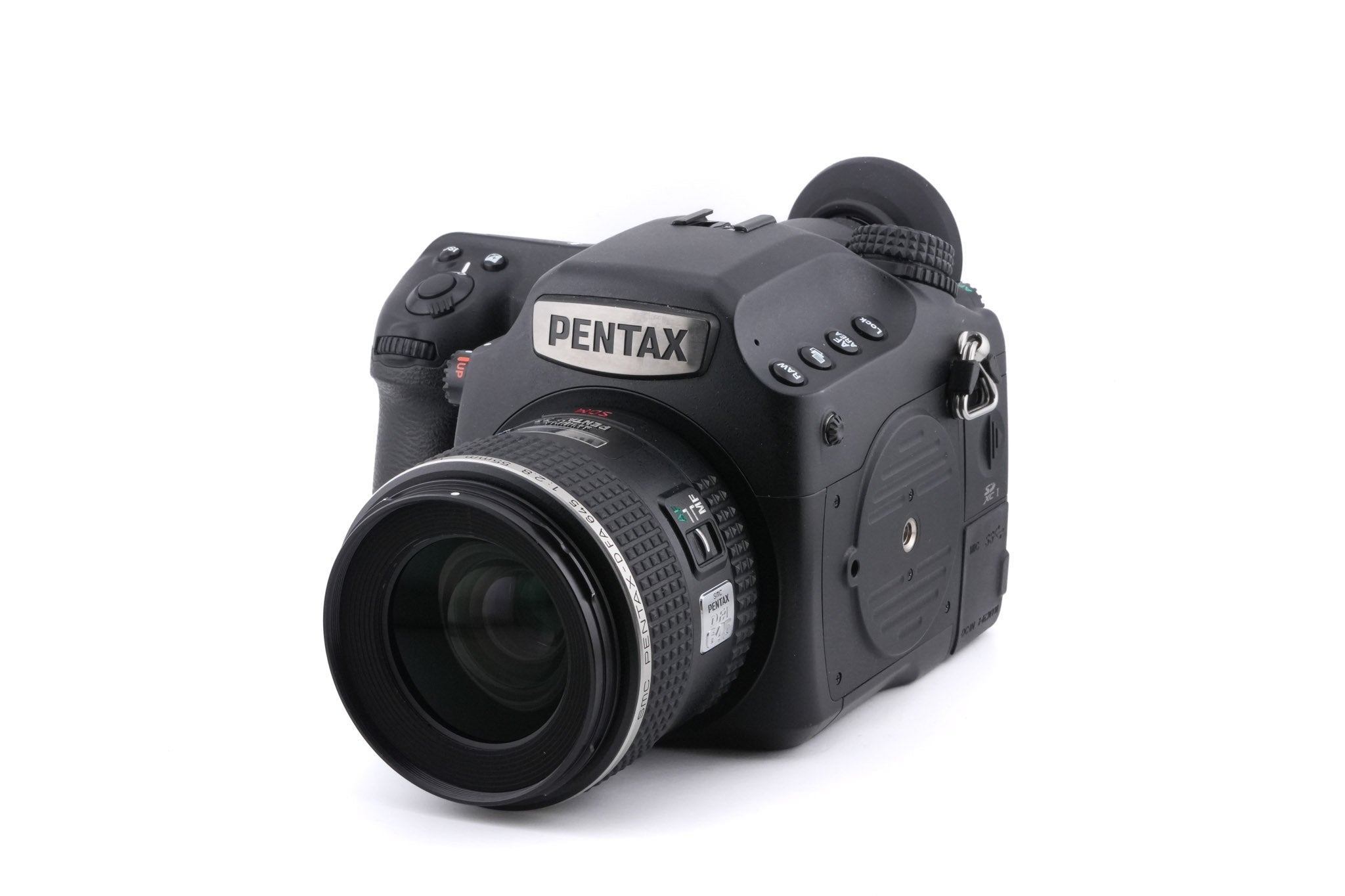Pentax 645Z + 55mm f2.8 SMC Pentax-D FA AL [IF] SDM AW – Kamerastore