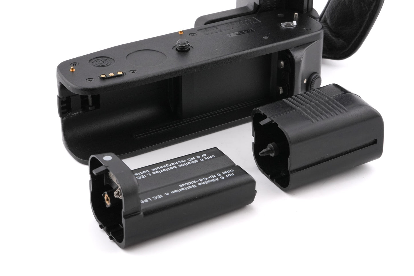 Leica Motor Winder R4 (14282) + Leitz Hand Grip R4/R4s (14283)