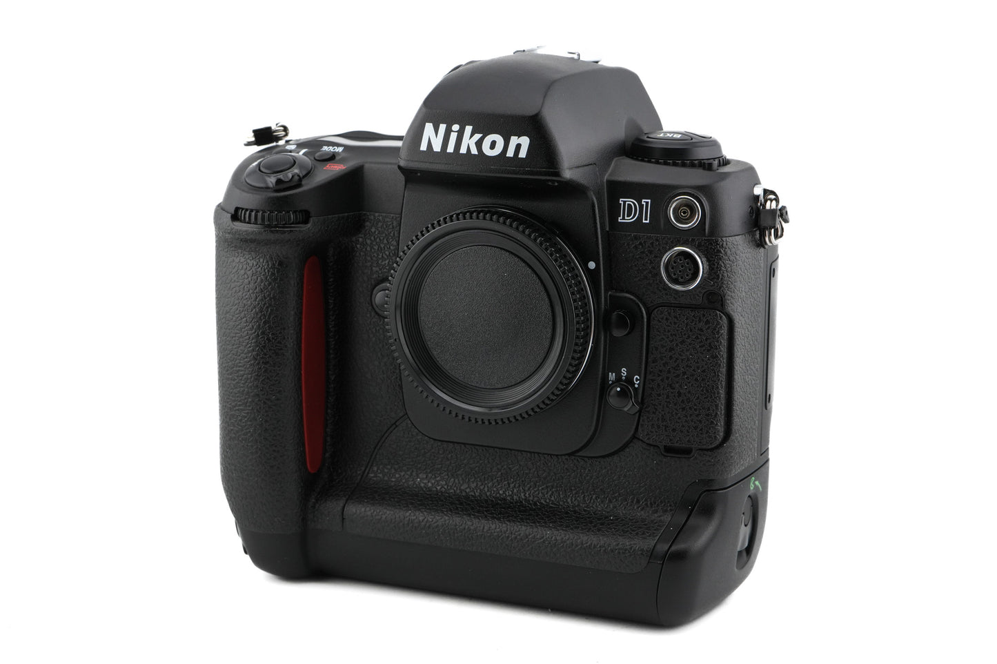 Nikon D1 - Camera