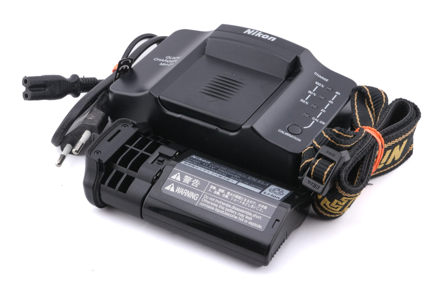 Nikon F6 + MB-40 Multi-Power Battery Pack