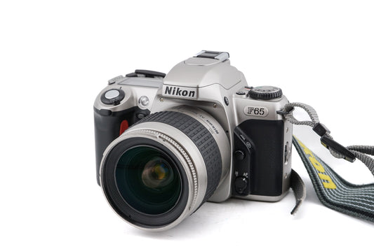 Nikon F65 + 28-80mm f3.3-5.6 G AF Nikkor