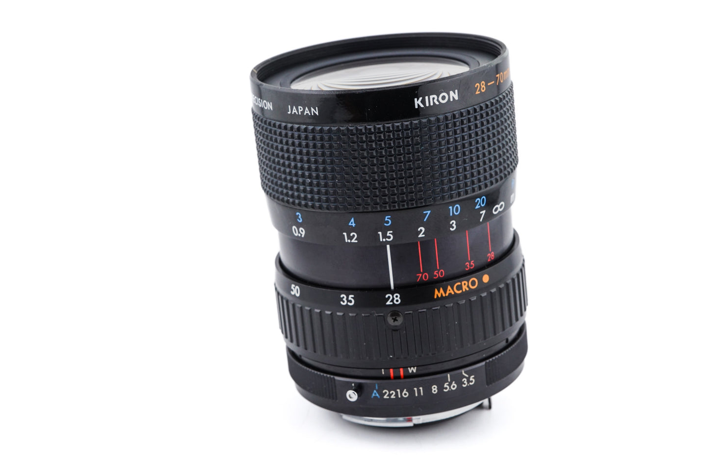 Kiron 28-70mm f3.5-4.5 Macro 1:4 MC - Lens