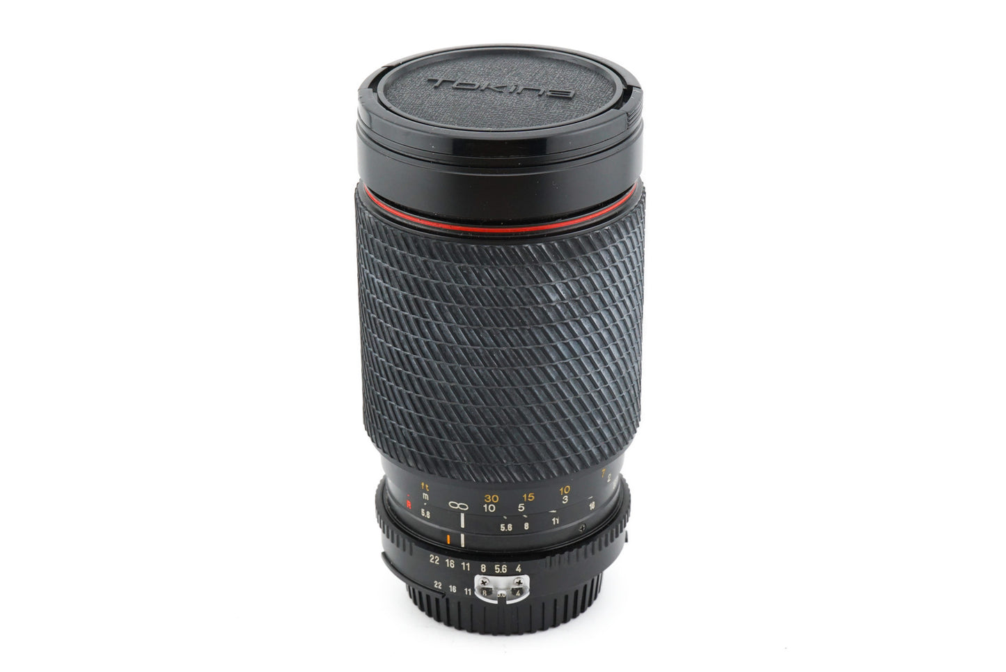 Tokina 35-200mm f4-5.6 SD - Lens