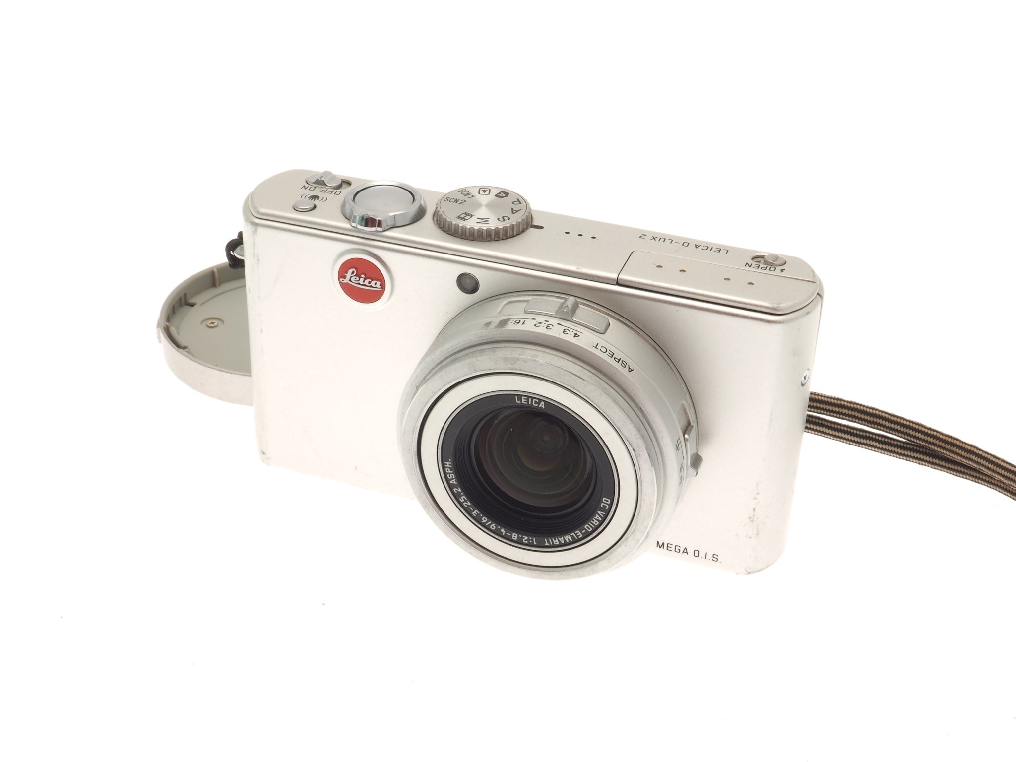 Leica D-Lux 2 Digital Camera {8.4 M/P}