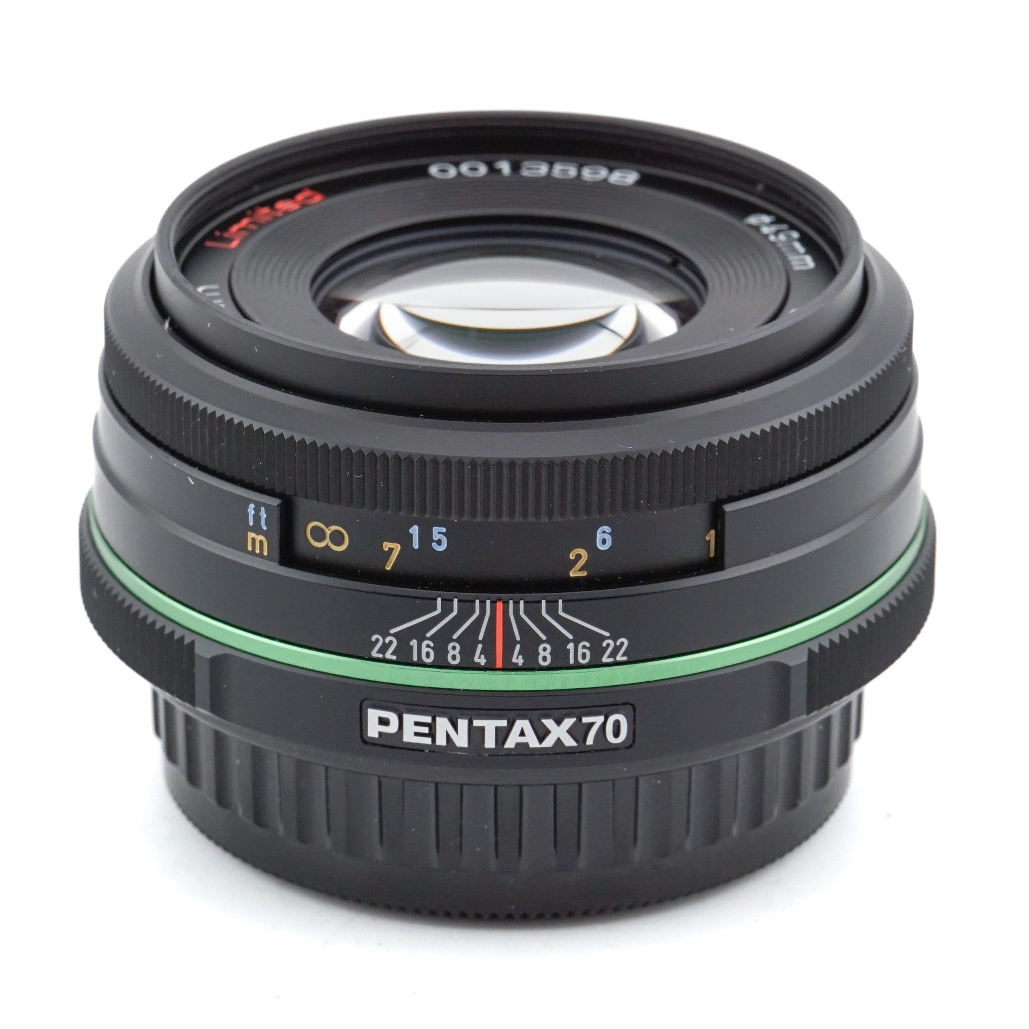 Pentax 70mm f2.4 Limited SMC Pentax-DA - Lens