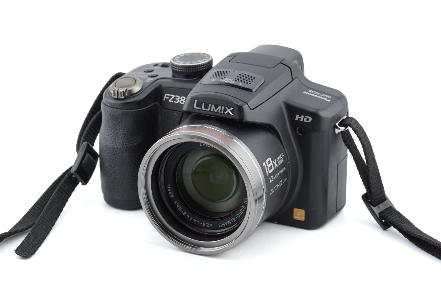 Panasonic DMC-FZ38 - Camera