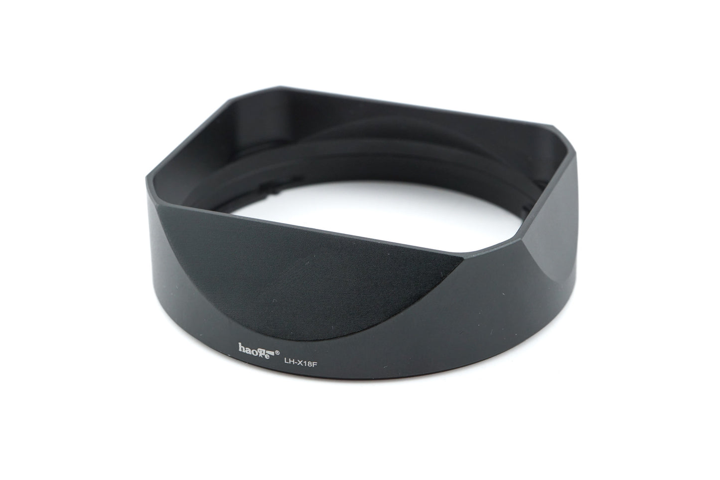 Haoge LH-X18F Lens Hood - Accessory