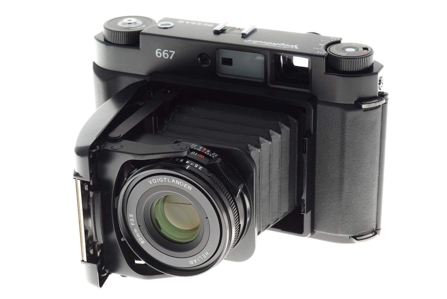 Voigtländer Bessa III 667 - Camera