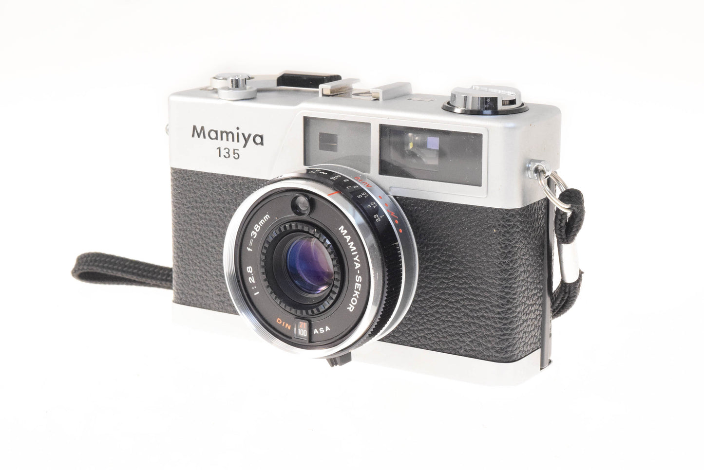 Mamiya 135EE - Camera
