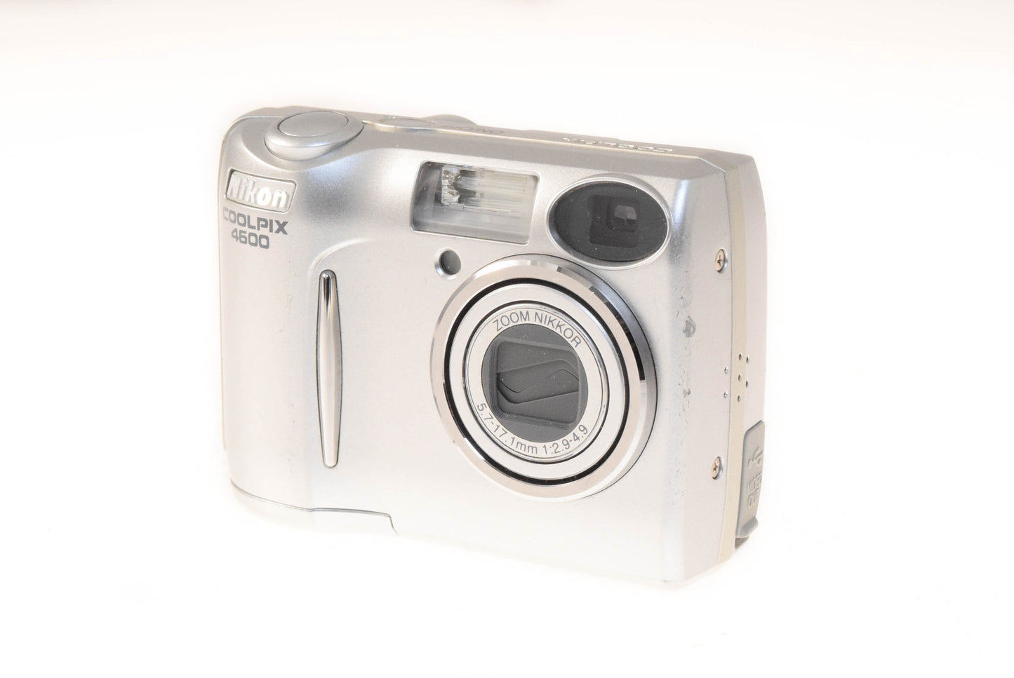 Nikon Coolpix 4600 - Camera