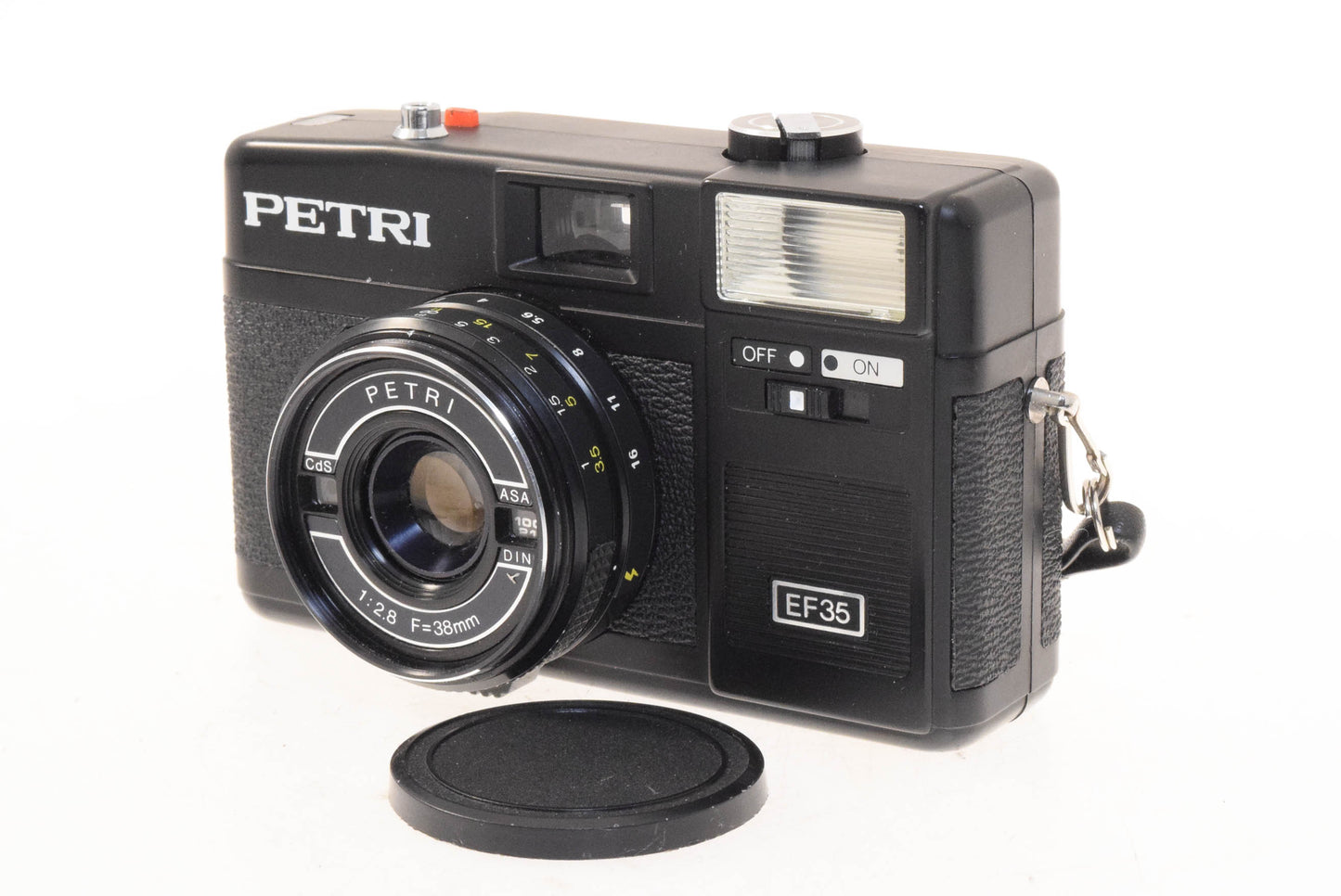 Petri EF 35 - Camera