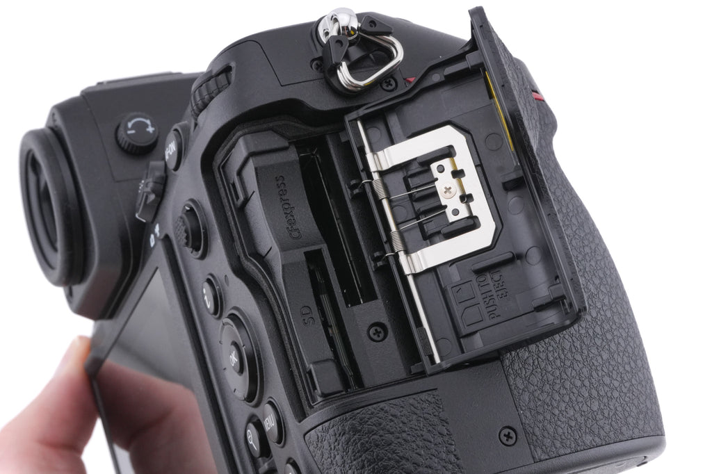 Nikon Z8
