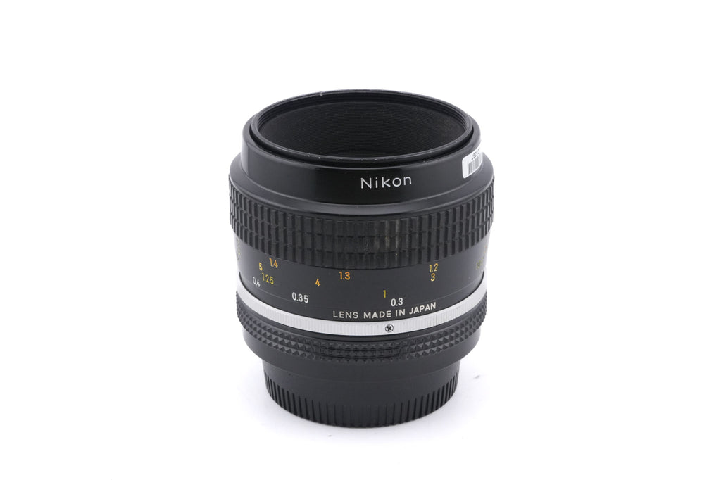 Nikon 55mm f3.5 Micro-Nikkor Pre-AI