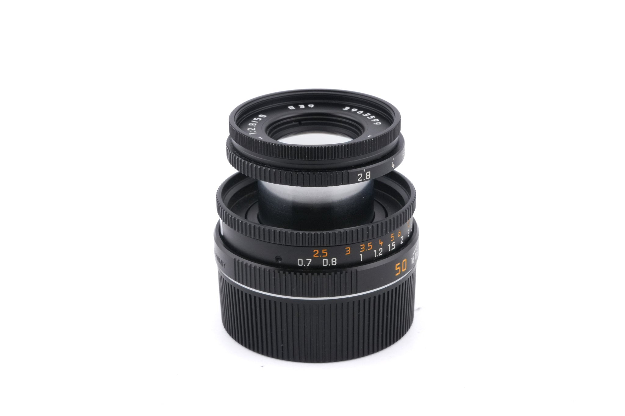 Leica 50mm f2.8 Elmar-M (Black, 11831) + Lens Hood (50mm f2.8 Elmar-M) (12549)