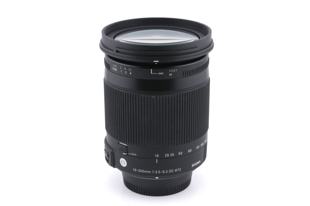 Sigma 18-300mm f3.5-6.3 C DC OS HSM