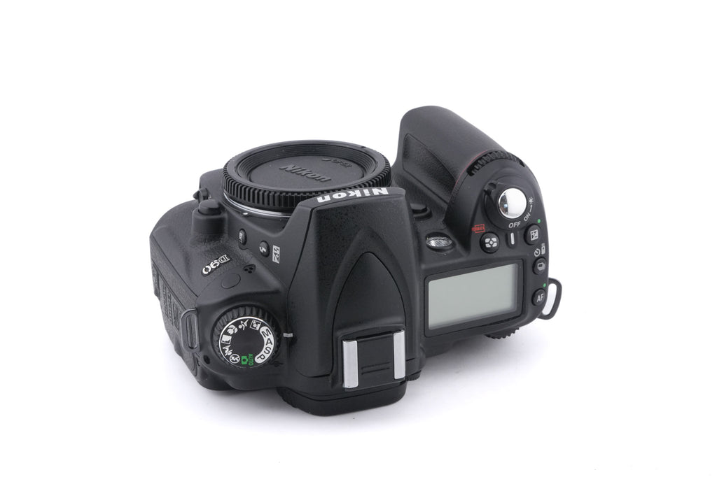 Nikon D90