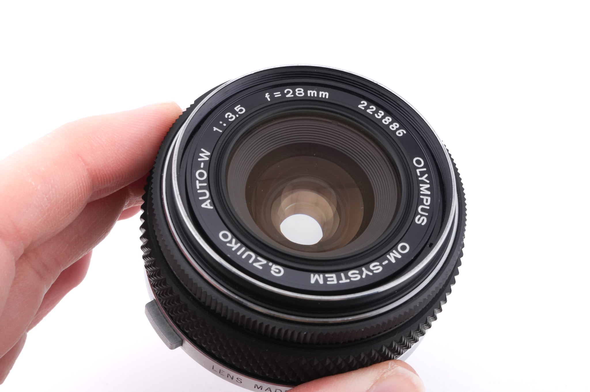 Olympus 28mm f3.5 G.Zuiko Auto-W