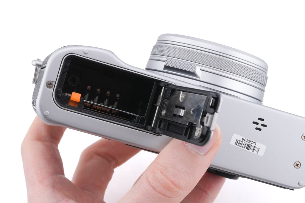 Fujifilm X100V