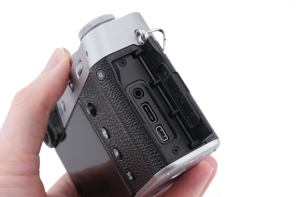 Fujifilm X100V