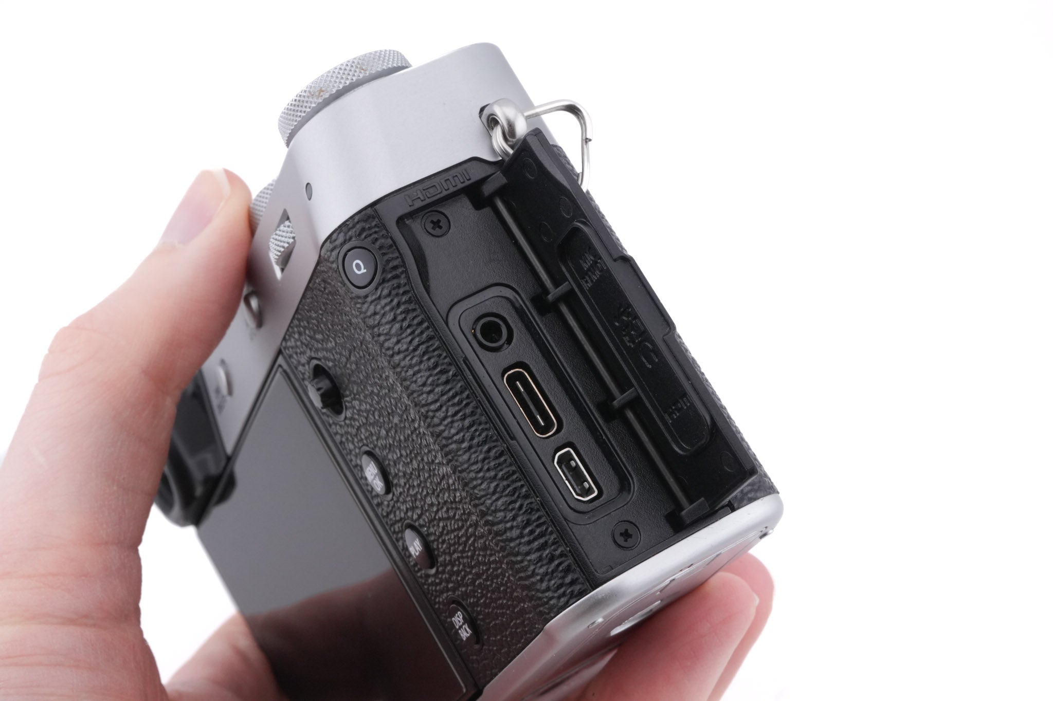 Fujifilm X100V