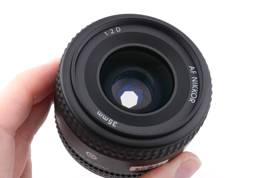Nikon 35mm f2 AF Nikkor D
