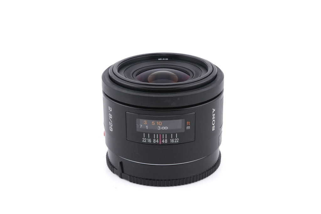 Sony 28mm f2.8 (SAL28F28)