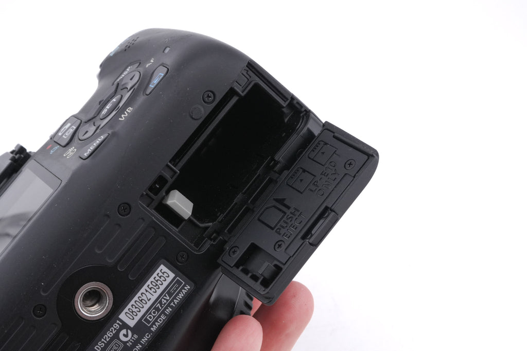 Canon EOS 1100D