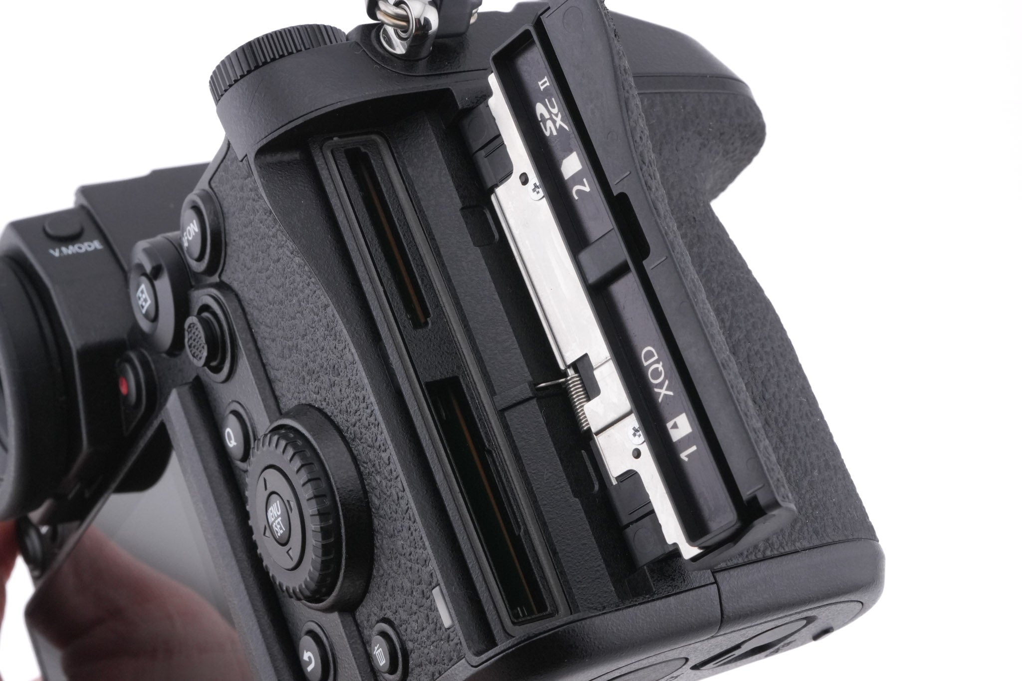 Panasonic Lumix DC-S1