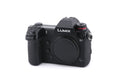 Panasonic Lumix DC-S1