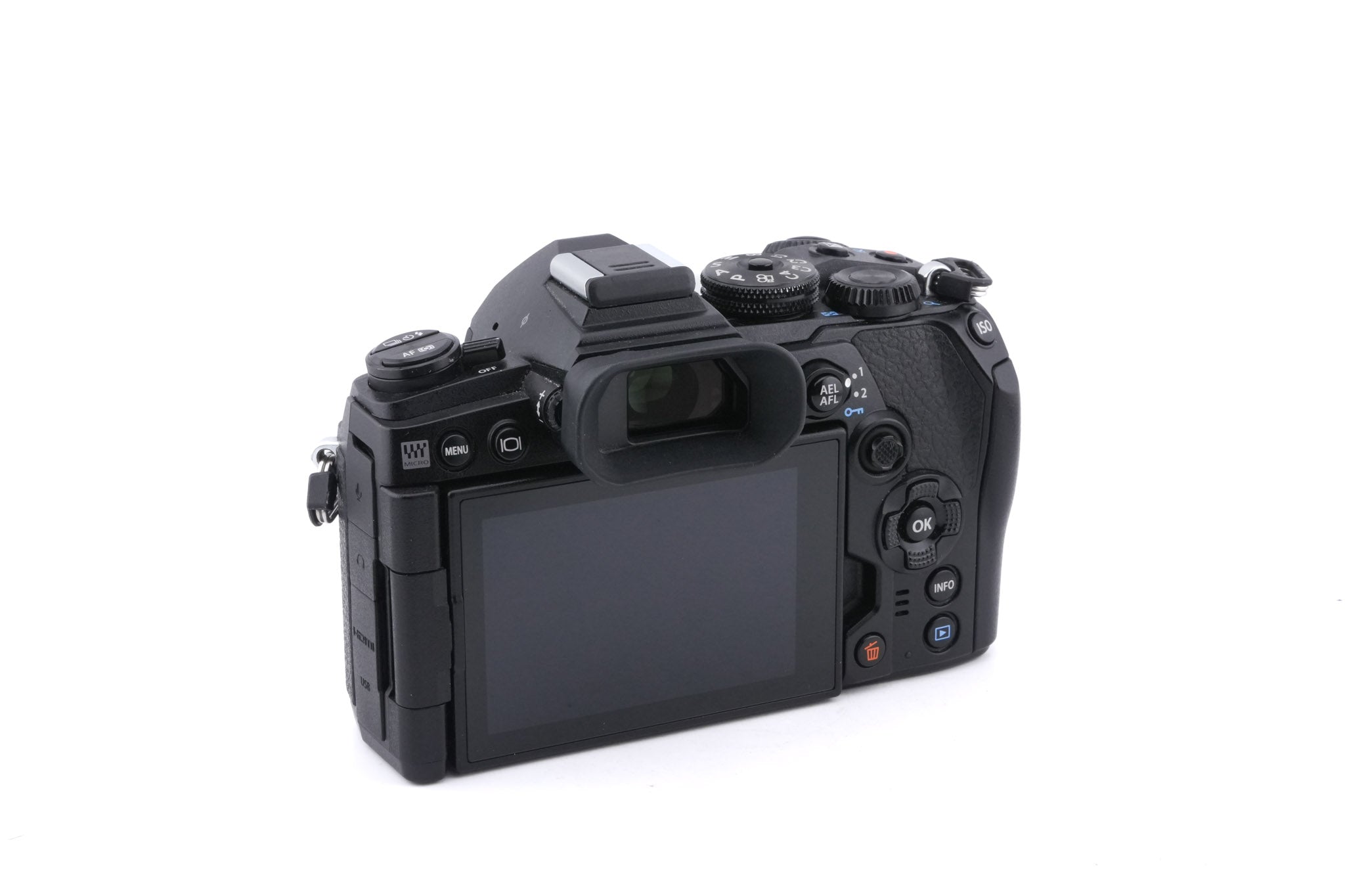 Olympus OM-D E-M1 Mark III + FL-LM3 Flash
