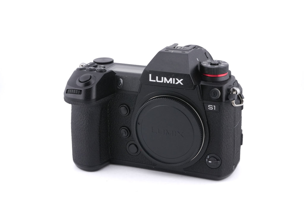 Panasonic Lumix DC-S1