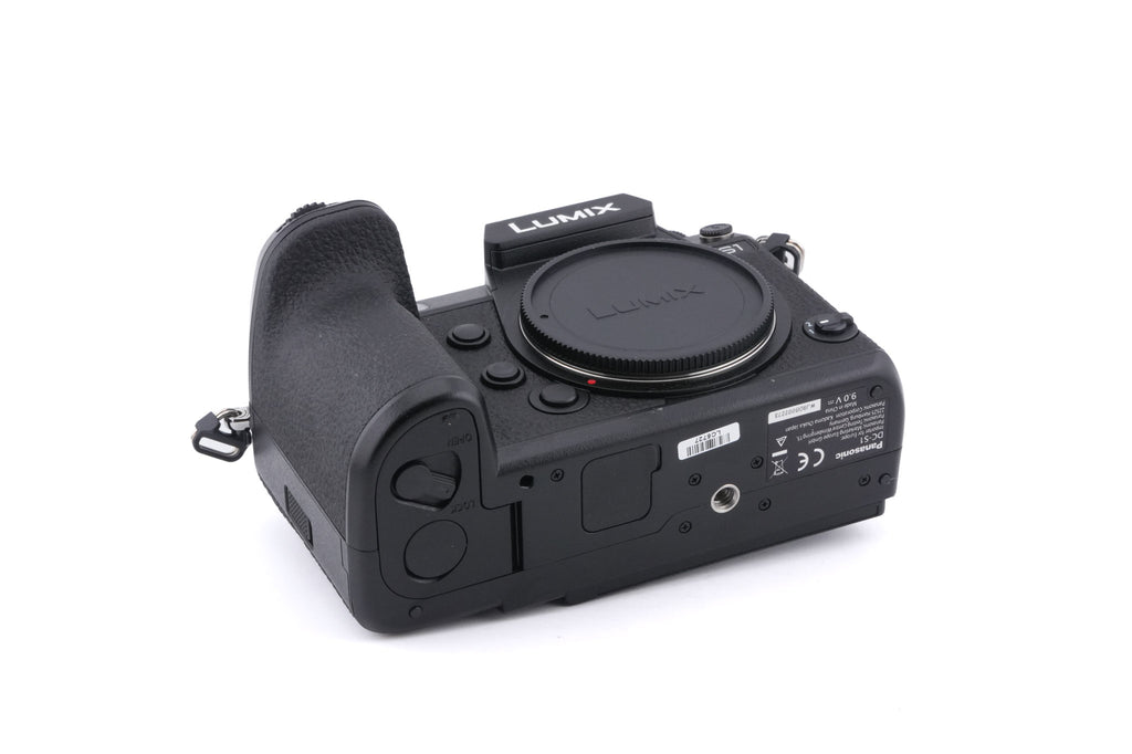 Panasonic Lumix DC-S1