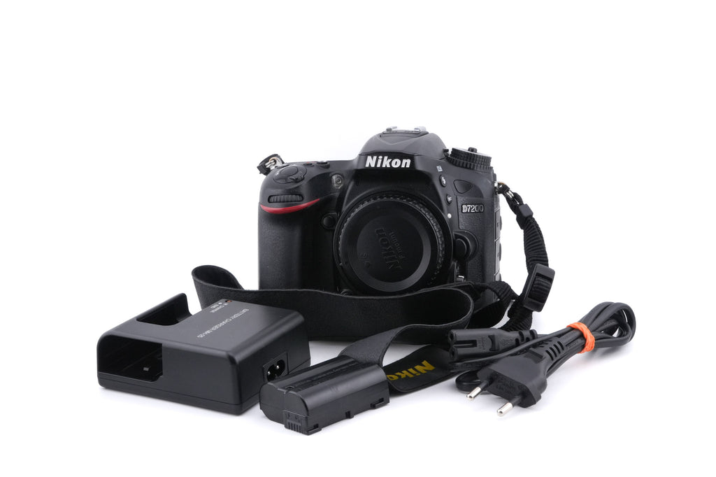 Nikon D7200