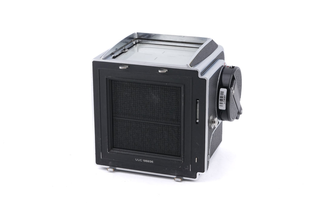 Hasselblad 500C/M (Silver, 10026) + Standard Focusing Screen (42161) + Waist Level Finder (Old / Silver, 42021) + A12 Film Magazine (Silver, 30074) + Rapid Winding Crank (Black / 44032)