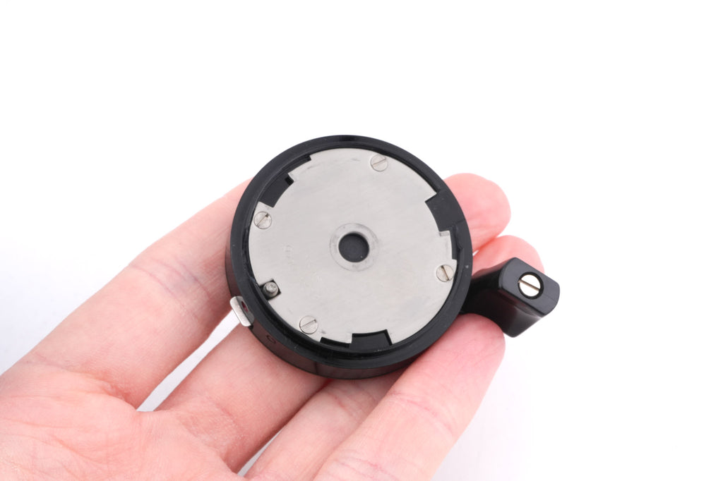 Hasselblad 500C/M (Silver, 10026) + Standard Focusing Screen (42161) + Waist Level Finder (Old / Silver, 42021) + A12 Film Magazine (Silver, 30074) + Rapid Winding Crank (Black / 44032)