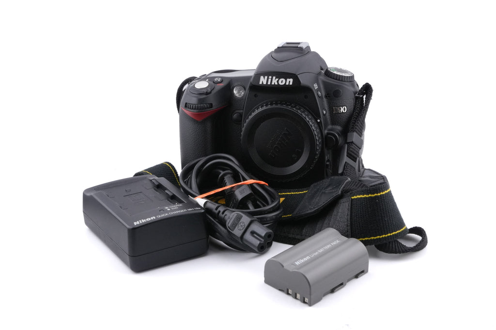 Nikon D90