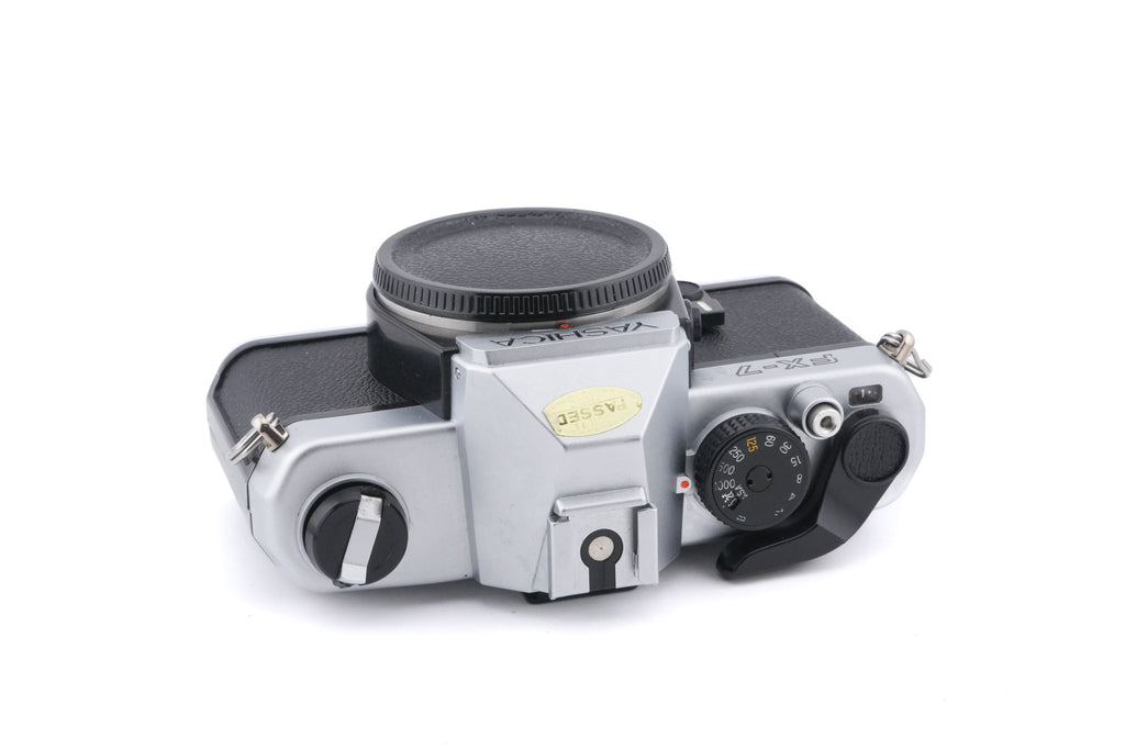 Yashica FX-7