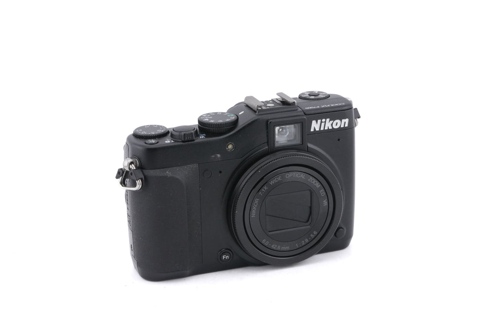 Nikon Coolpix P7000