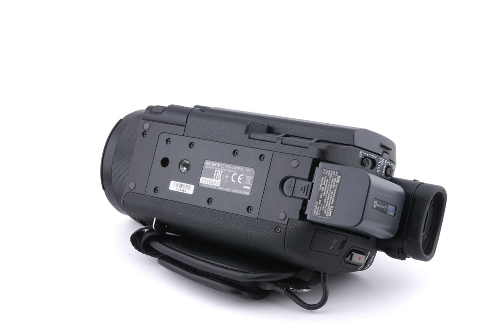 Sony Handycam HDR-AX100