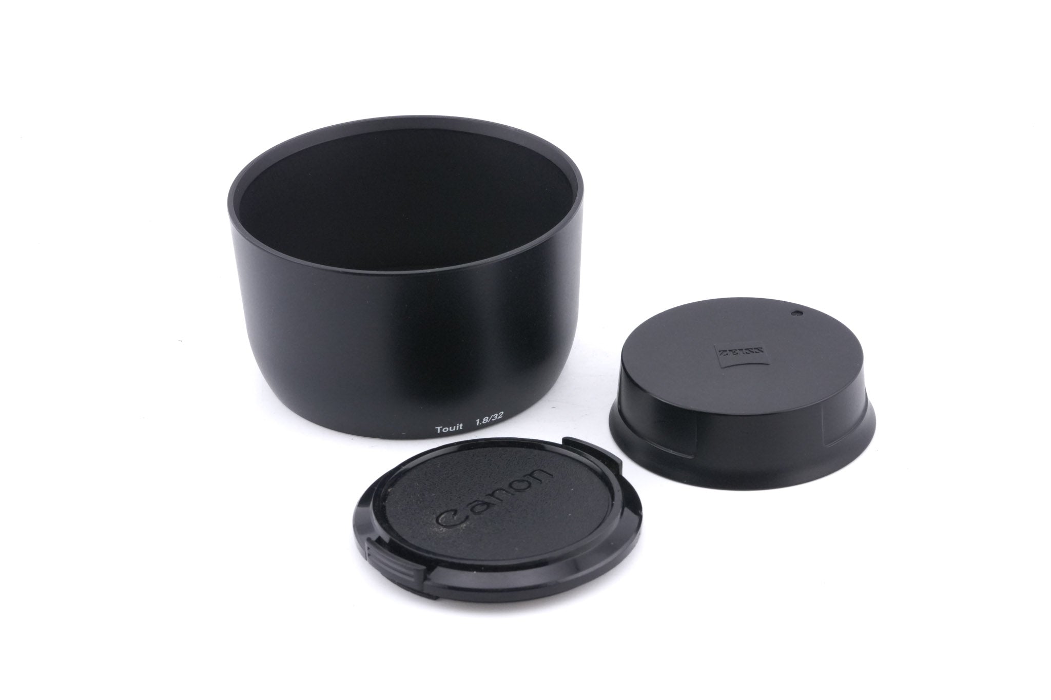 Carl Zeiss 32mm f1.8 Planar T* Touit