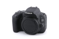 Canon EOS 200D