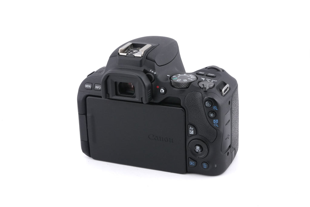 Canon EOS 200D