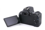 Canon EOS 200D
