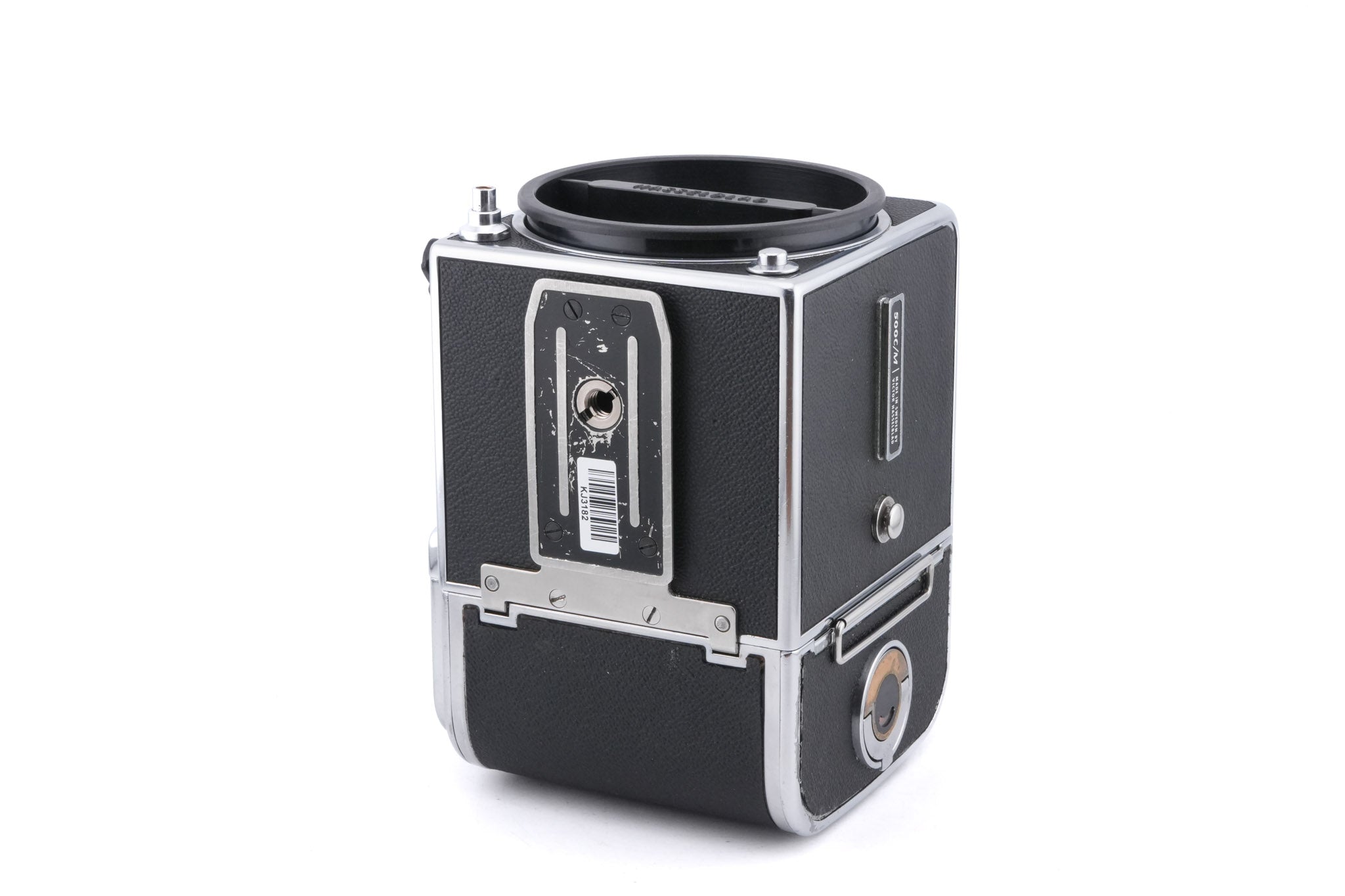 Hasselblad 500C/M (Silver, 10026) + Waist Level Finder (Old / Silver, 42021) + Rapid Winding Crank (44040) + Standard Focusing Screen (42161) + A12 Film Magazine (Silver, 30074)