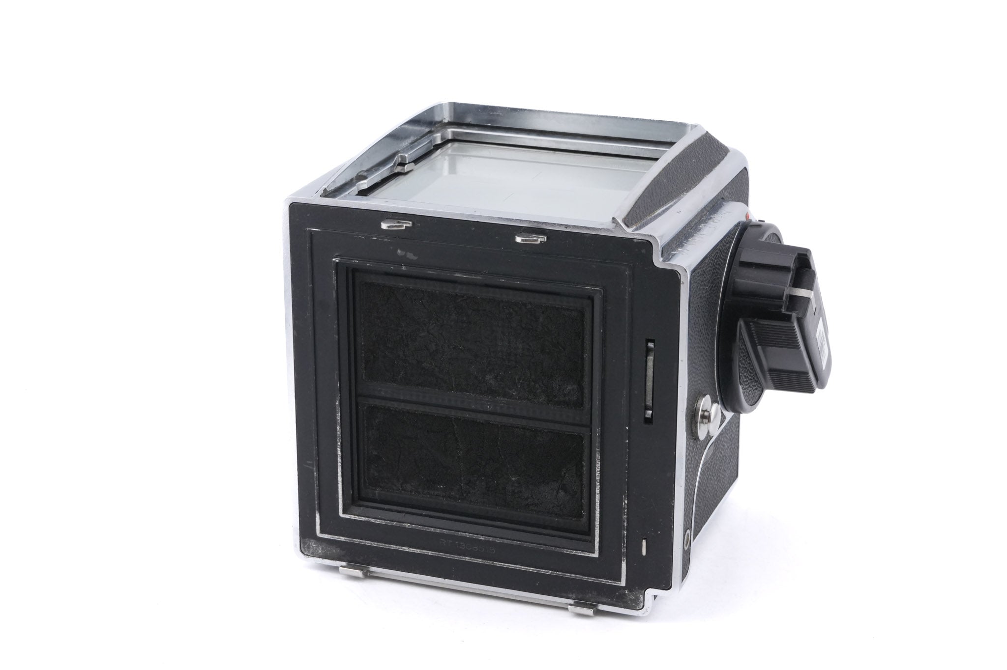 Hasselblad 500C/M (Silver, 10026) + Waist Level Finder (Old / Silver, 42021) + Rapid Winding Crank (44040) + Standard Focusing Screen (42161) + A12 Film Magazine (Silver, 30074)